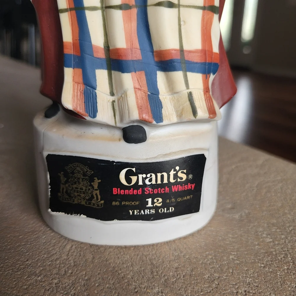Grant's Scotch Whiskey Scottish Woman Figurine Decanter Bottle Empty Bar Decor